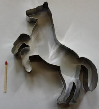 Pferd steigend, 115 mm breit, 140 mm lang, 25 mm dick, Aus Edelstahl