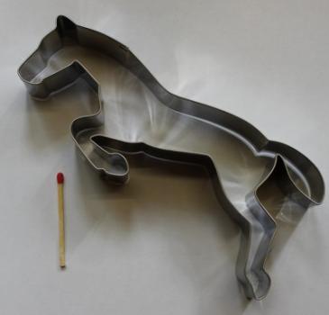Pferd im Sprung, 140 mm breit, 115 mm lang, 25 mm dick, Aus Edelstahl